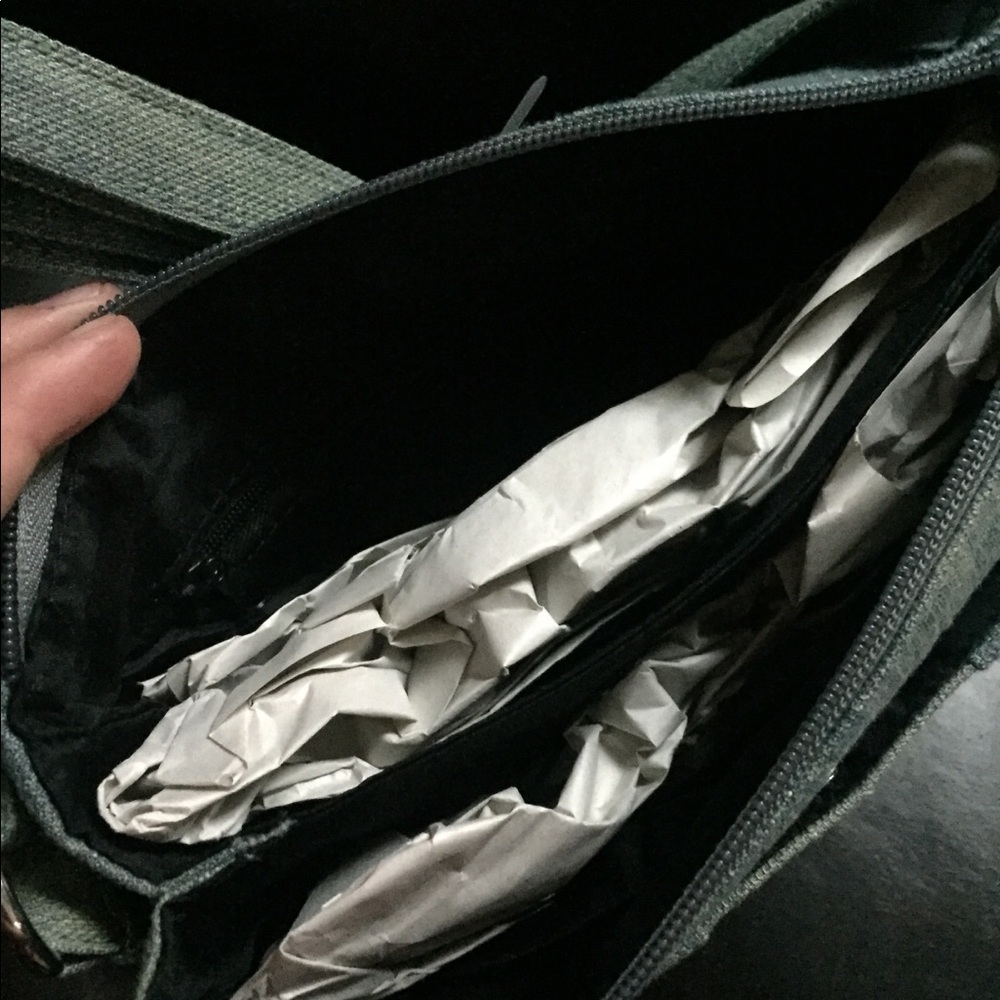 Purse - Picture 2 of 2